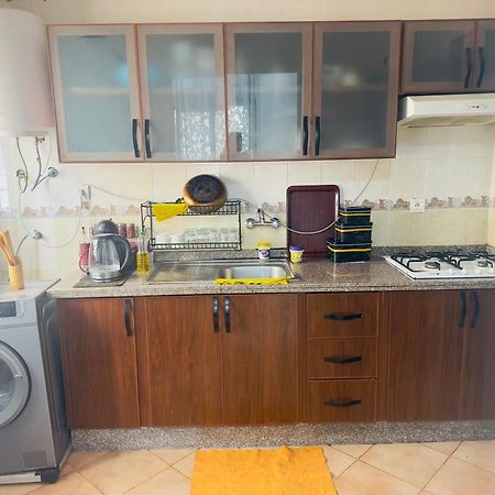 Appartement Plage A Vos Pieds, Gare A 5 Min Et Parking Gratuit Charf Esterno foto