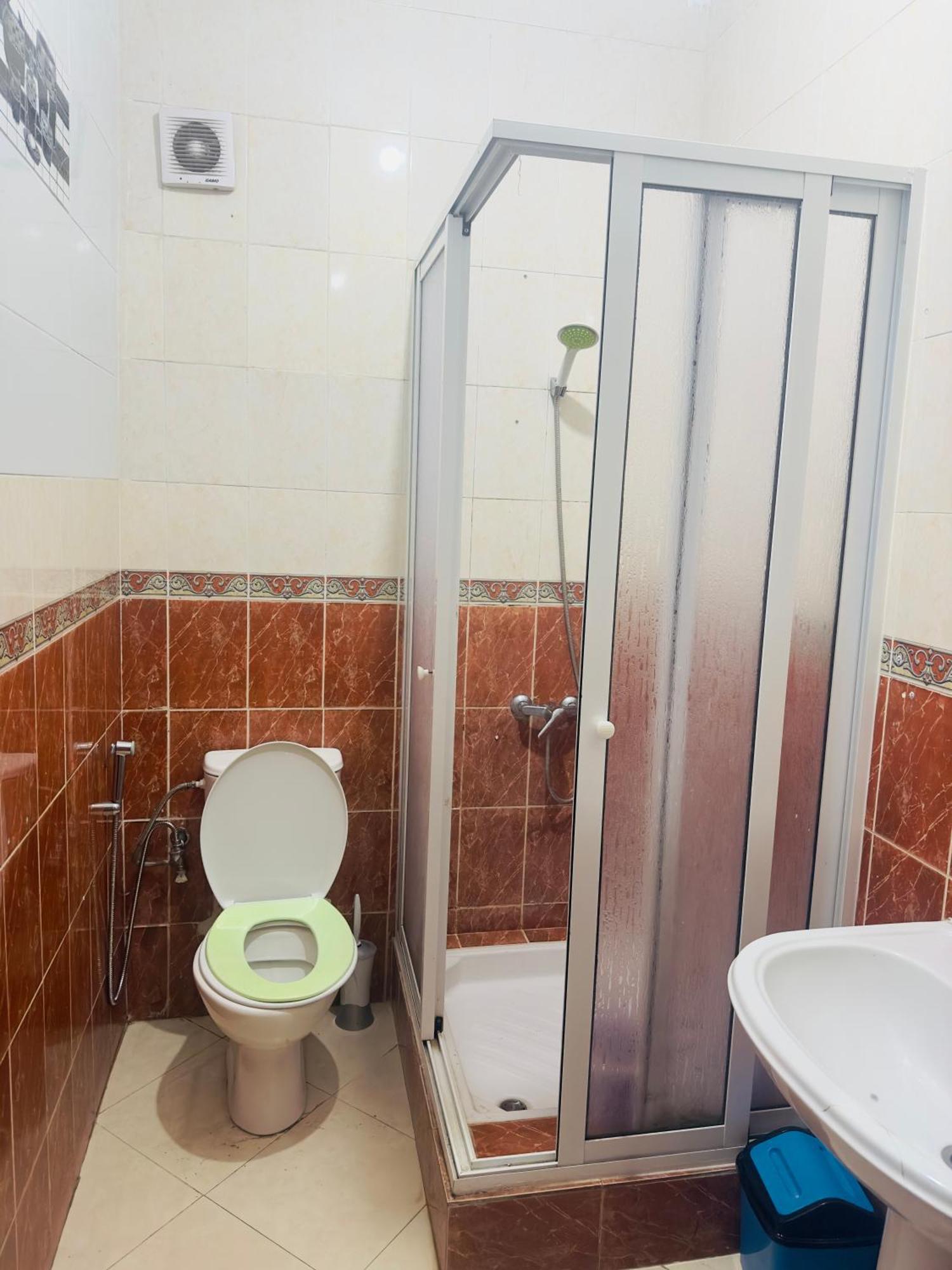 Appartement Plage A Vos Pieds, Gare A 5 Min Et Parking Gratuit Charf Esterno foto