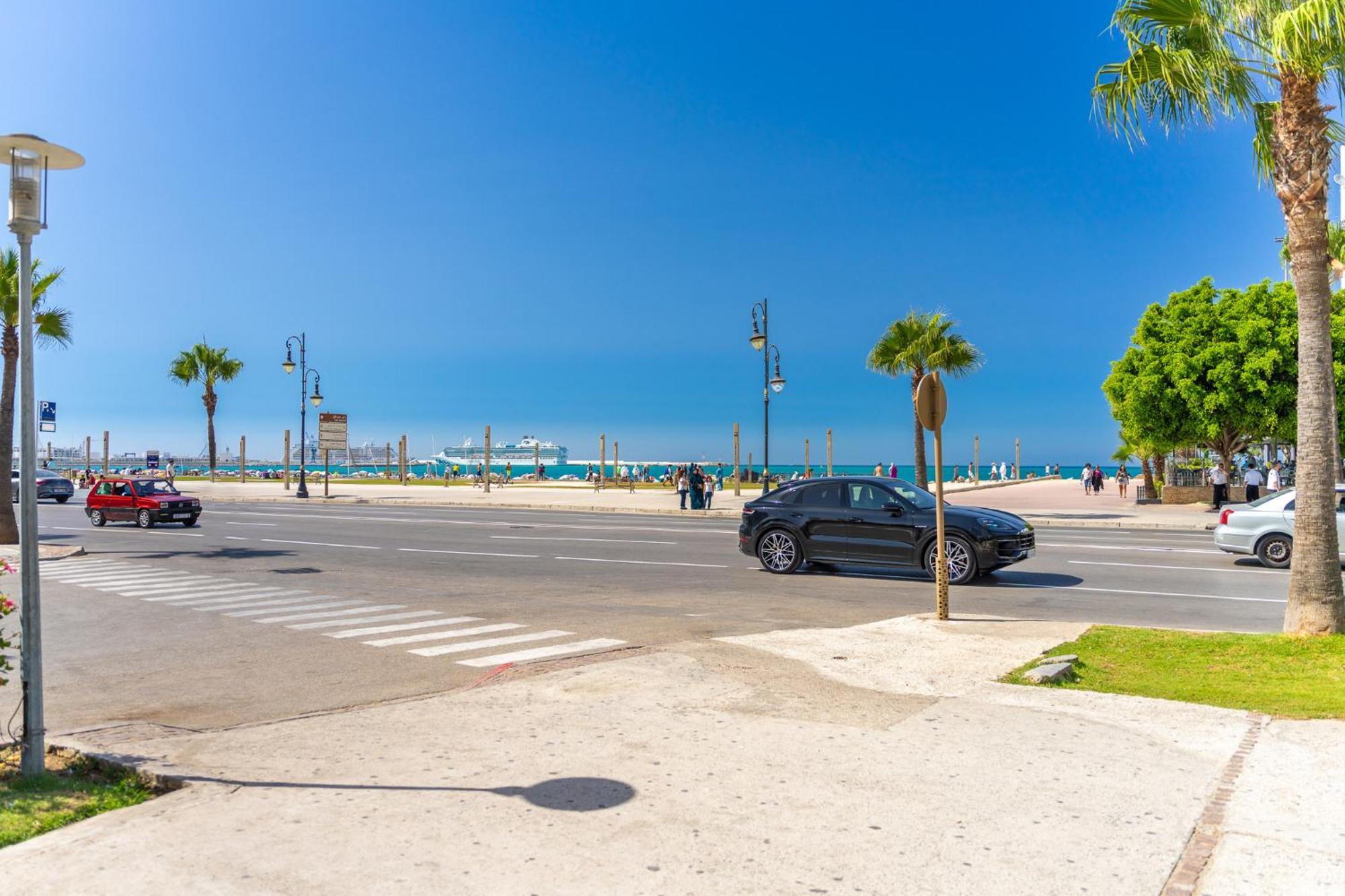 Appartement Plage A Vos Pieds, Gare A 5 Min Et Parking Gratuit Charf Esterno foto