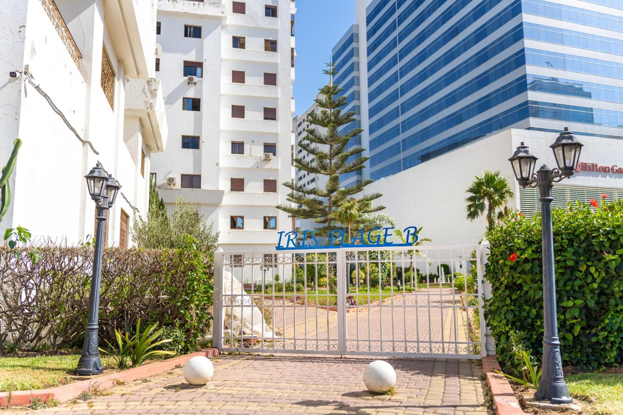 Appartement Plage A Vos Pieds, Gare A 5 Min Et Parking Gratuit Charf Esterno foto